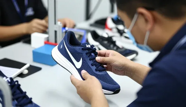 北京前门小鞋匠鞋业有限公司展示来图定制服务实际应用效果